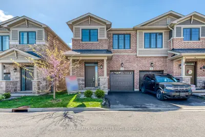 35 Pelican Lane, Hamilton, On L8k 0a4