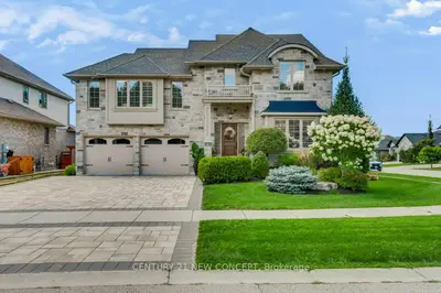 196 Juno Crescent, Woodstock, On N4t 0h7