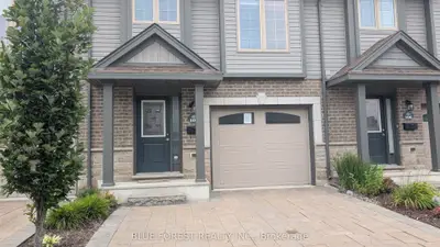 3400 Castle Rock Place 104, London South, On N6l 0e4