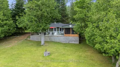 17 Halcomb Lane, Limerick, On K0l 1p0