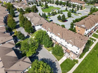 150 Urbancrest Private 182, Barrhaven, On T1p 1l9