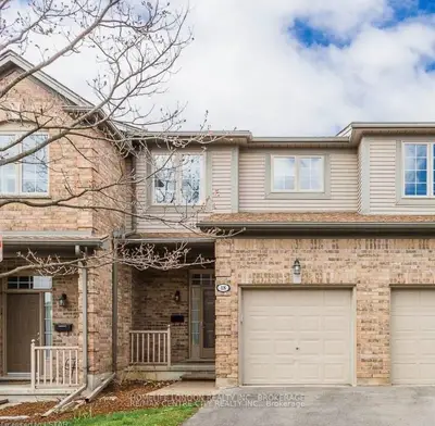 185 North Centre Road 18, London North, On N5x 4c9
