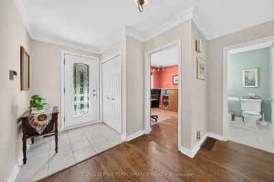 2407 Rosewood Avenue, Britannia Heights - Queensway Terrace N And Area, On K2b 7l3