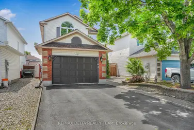 2040 SUNLAND Drive, Orleans - Cumberland and Area, ON K4A 3K8