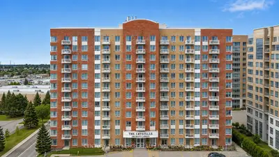 120 Grant Carman Drive 909, Cityview - Parkwoods Hills - Rideau Shore, On K2e 1c8