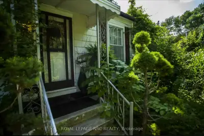 156 Mary Street, Niagara-on-the-lake, On L0s 1j0