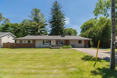 497 Elizabeth Street, South Bruce Peninsula, On N0h 1p0