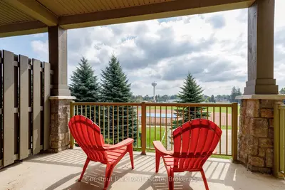 27 Beaver Street 208, Blue Mountains, On N0h 2p0