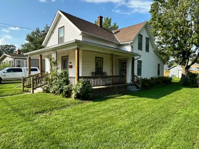 305 North Cayuga Street W, Haldimand, On N1a 1p4