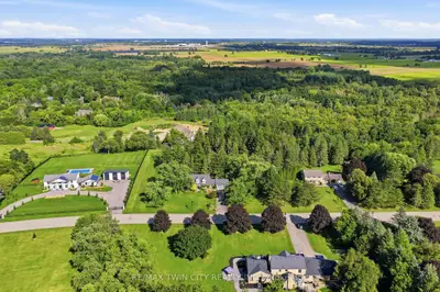 12 Highland Drive, Brant, On N3t 5l7
