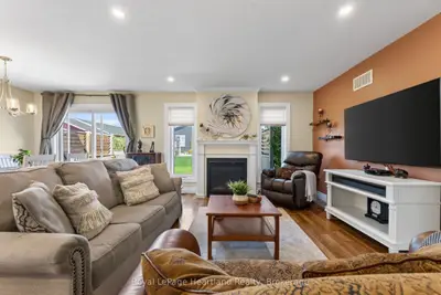 12 Windward Way N, Ashfield-colborne-wawanosh, On N7a 0c6