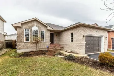 131 Mcnichol Drive Basemen, Cambridge, On N1p 1e1