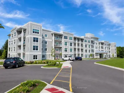 100 The Promenade 210, Central Elgin, On N5l 1c5