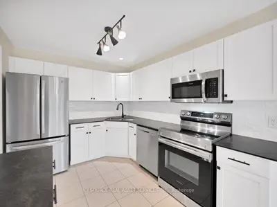 174 Mcbride Avenue, St. Catharines, On L2s 4e3