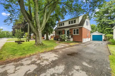 177 York Road, Hamilton, On L9h 1m8