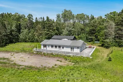 2180-2186 Hwy. 141, Muskoka Lakes, On P0b 1l0