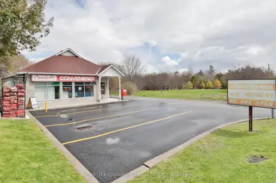 422 W King Street W, Cobourg, On K9a 2n7