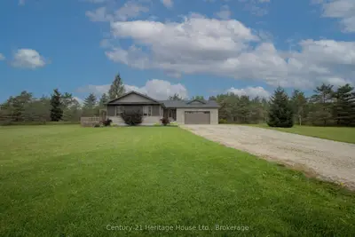 201 Hutton Hill Road, West Grey, On N0g 1r0