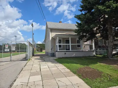 144 Burgar Street, Welland, On L3b 2s8