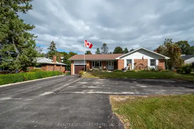 2 Catherine Street, Hamilton Township, On K9a 3e4