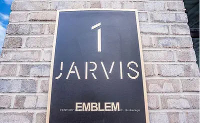 1 Jarvis Street 1508, Hamilton, On L8r 3j2