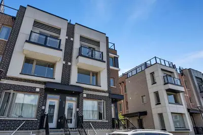 547 Ozawa Private, Manor Park - Cardinal Glen And Area, On K1k 4z8