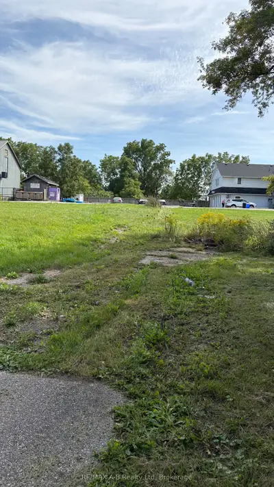 6 Brydges Street E, Brant, On N3l 1k1