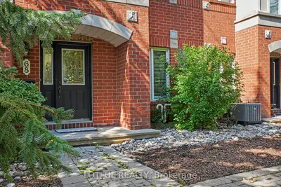 68 Metropole Private, Westboro - Hampton Park, On K1z 1g1