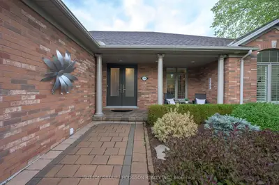 1266 Sandy Somerville Drive, London South, On N6k 5r2