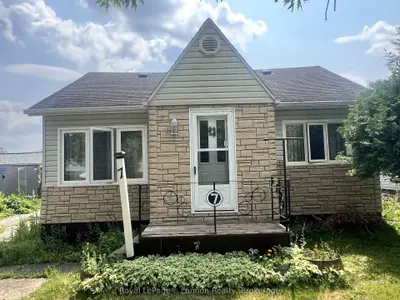 7 Errington Avenue, Atikokan, On P0t 1c0