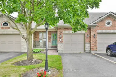 25 Heartwood Drive 12, Belleville, On K8p 5m2
