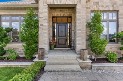 44 Pioneer Ridge Drive, Kitchener, On N2p 0g6
