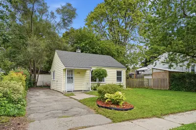 132 Spadina Road E, Kitchener, On N2m 3x4