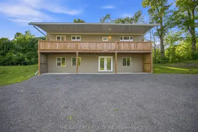 16 Stacey Drive, Mcnab/braeside, On K0j 1g0