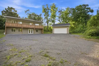 16 Stacey Drive, Mcnab/braeside, On K0j 1g0