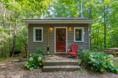 1547 North Pickerel Lake Road, Armour, On P0a 1c0