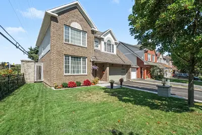 21 Summerwind Crescent, Barrhaven, On K2g 6g6