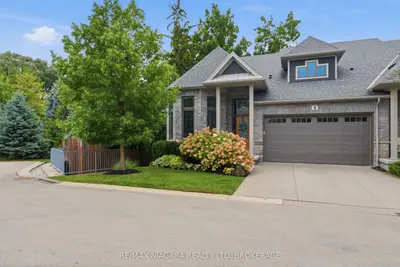 6 Tanner Circle 8, St. Catharines, On L2n 0a9