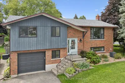 8 Christian Street, Wilmot, On N3a 2m6