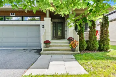 6 Brickyard Drive, Russell, On K4r 0b2