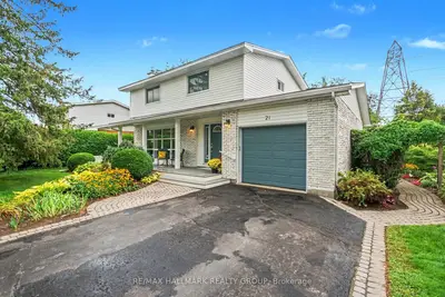 21 Cremona Crescent, South Of Baseline To Knoxdale, On K2g 0z9