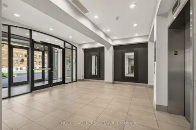 808 Bronson Avenue 209, Dows Lake - Civic Hospital And Area, On K1s 5a4