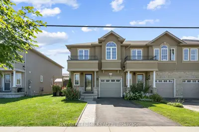 89 Penny Lane, Hamilton, On L8j 0g2