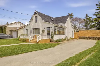 59 Maple Street, Prince Edward County, On K0k 3l0