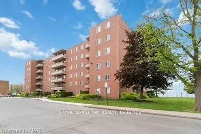 264 W Grantham Avenue W 307, St. Catharines, On L2p 3h1