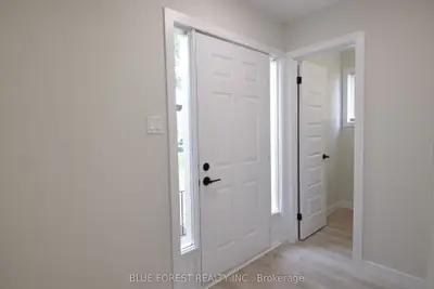 1048 Mahogany Road, London North, On N6h 2w5