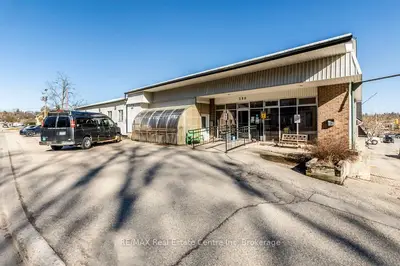 280 St Patrick Street W, Centre Wellington, On N1m 1l7
