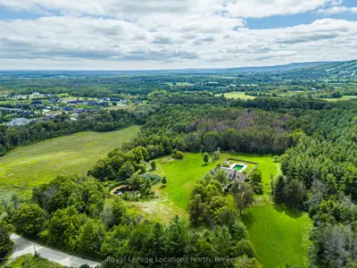 609830 12th Side Road, Blue Mountains, On L9y 0p6