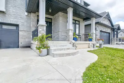 240 Tamarack Blvd Boulevard, Woodstock, On N4s 0e2
