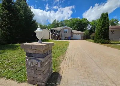 1294 Airport Road, North Bay, On P1b 8g2
